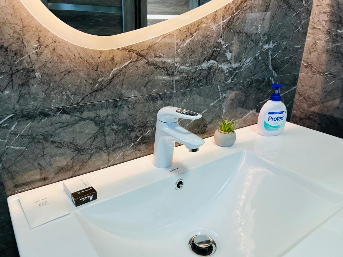 Altheda Living Blue Luxury 29E-4 Appartement Sfintu Ilie Buitenkant foto