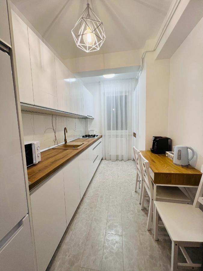 Altheda Living Blue Luxury 29E-4 Appartement Sfintu Ilie Buitenkant foto