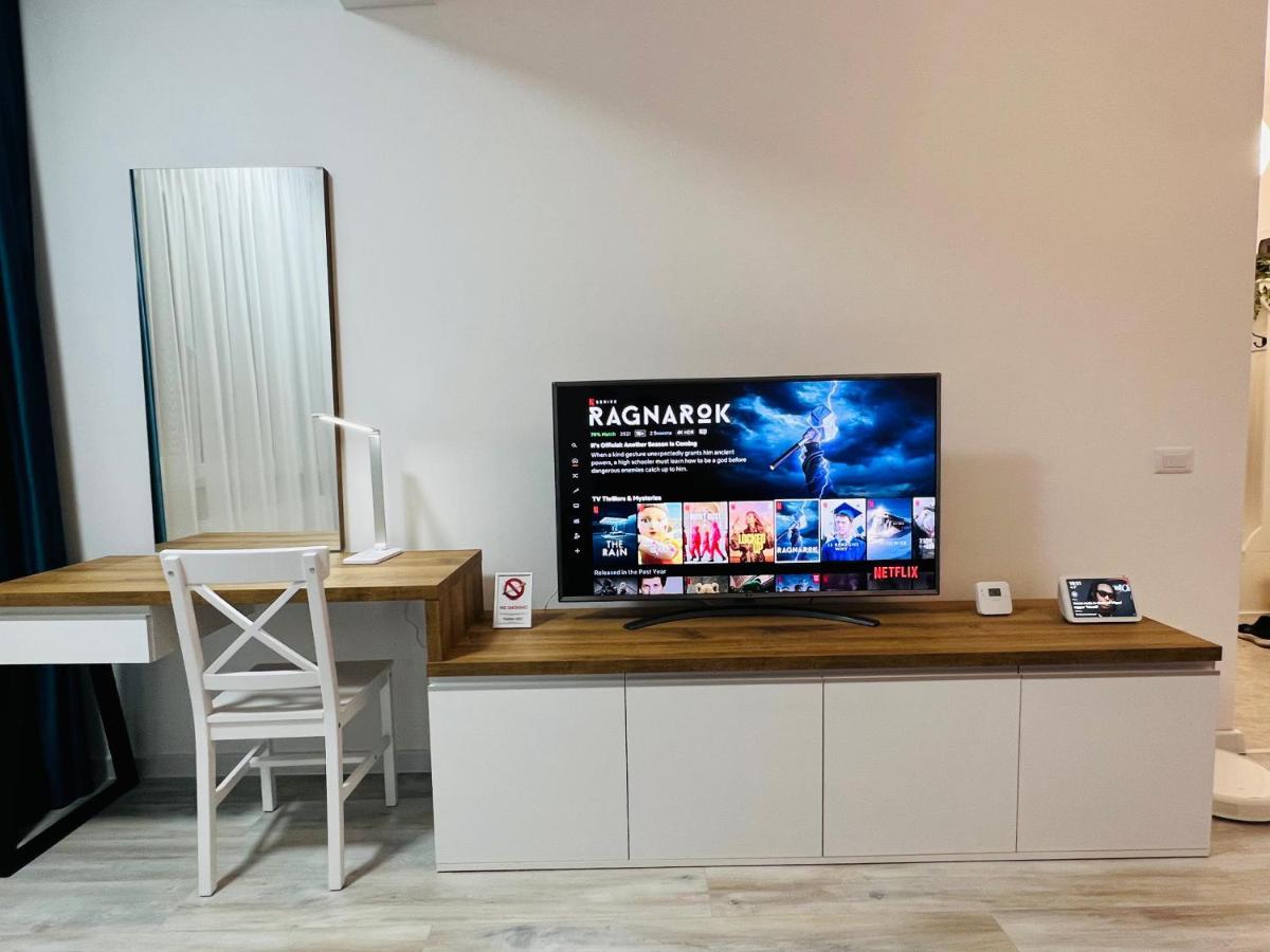 Altheda Living Blue Luxury 29E-4 Appartement Sfintu Ilie Buitenkant foto